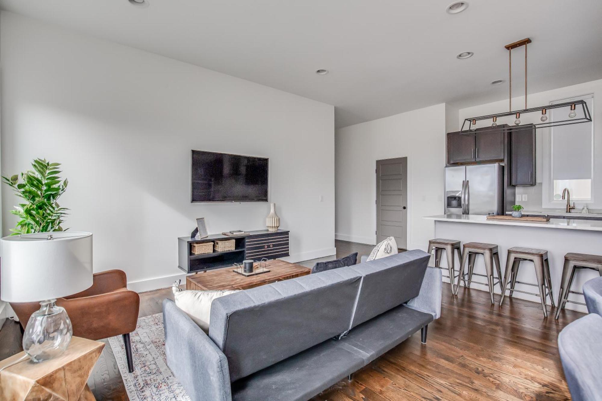 Whiskey House With Rooftop Golf, City Views! 8Min To Downtown! Sleeps 9! Nashville Exterior photo
