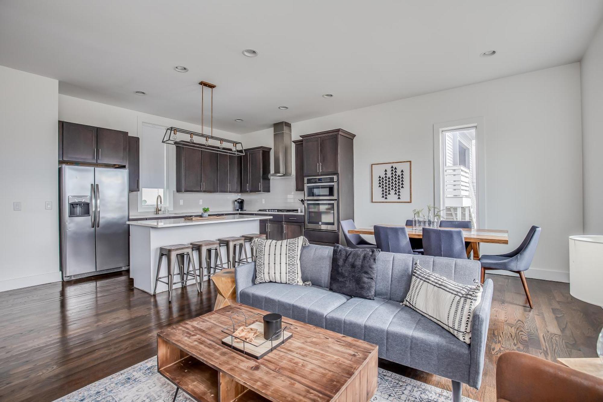 Whiskey House With Rooftop Golf, City Views! 8Min To Downtown! Sleeps 9! Nashville Exterior photo