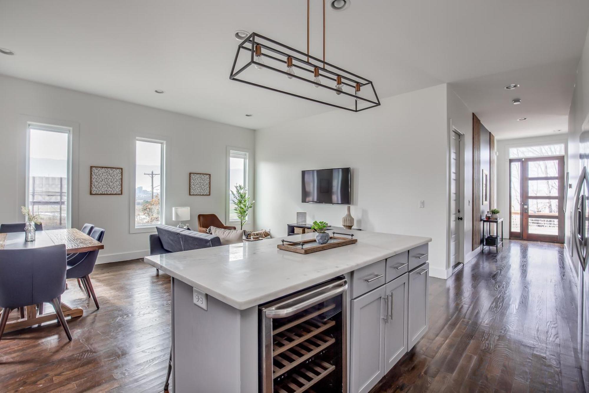 Whiskey House With Rooftop Golf, City Views! 8Min To Downtown! Sleeps 9! Nashville Exterior photo